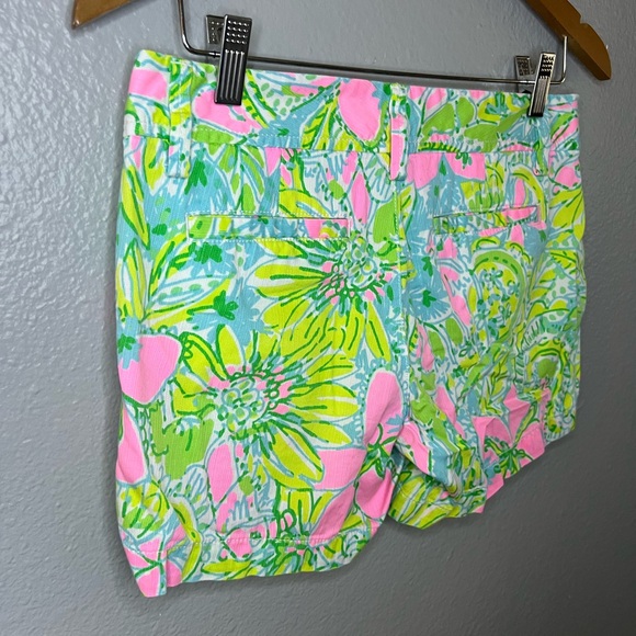 Lilly Pulitzer Callahan Shorts Size 2 – Pink Floral Tropical Print - Picture 5 of 12